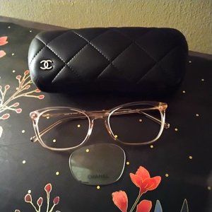 Channel / EYEGLASSES
